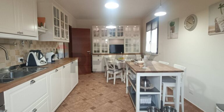 20240517190309-859978-16