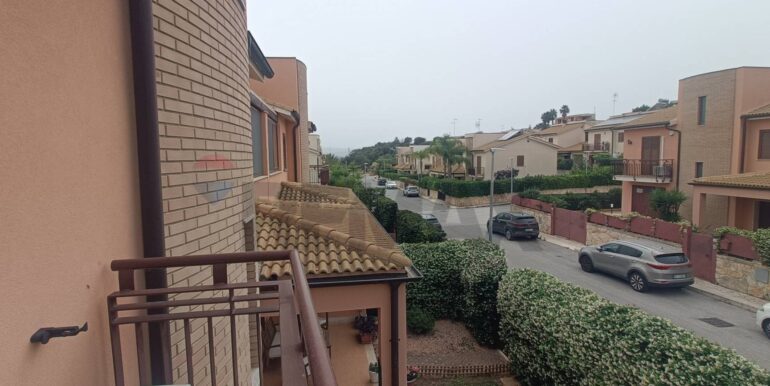 20240517190317-859978-19