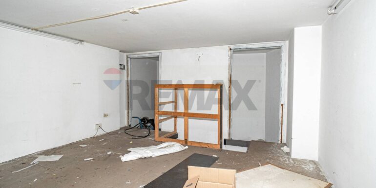 20240701120049-873929-12