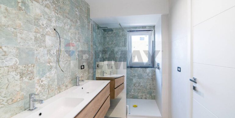 20240716122720-877072-19