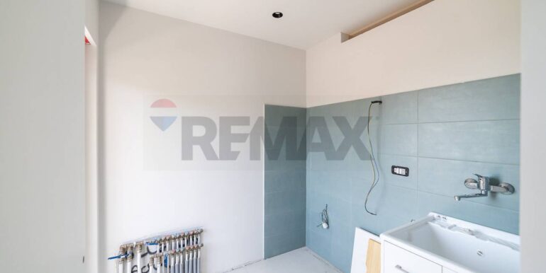 20240716122741-877072-32