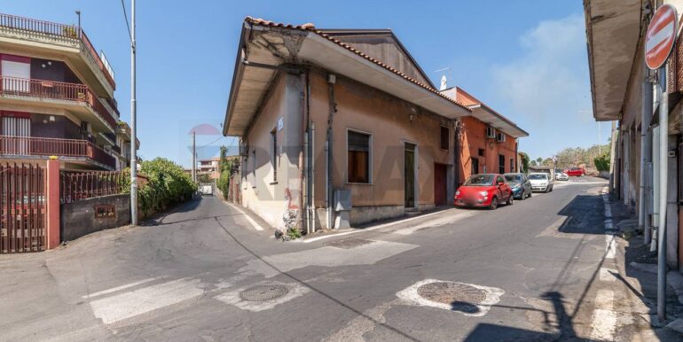 20240726110515-879013-9