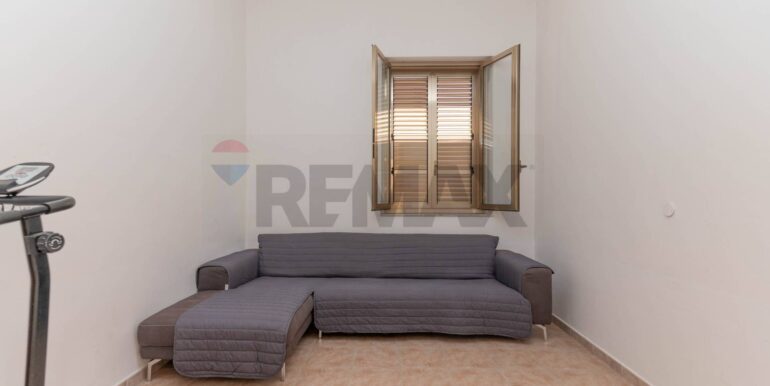 2024080392100-879136-15