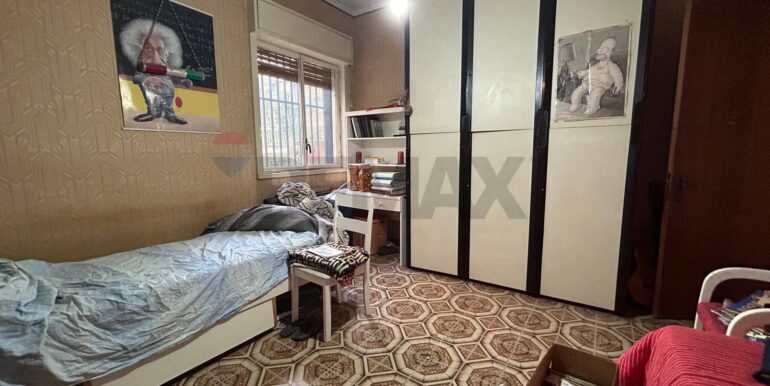 2024082281755-882906-15