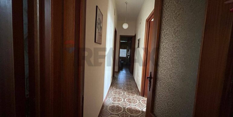 2024082281812-882906-27