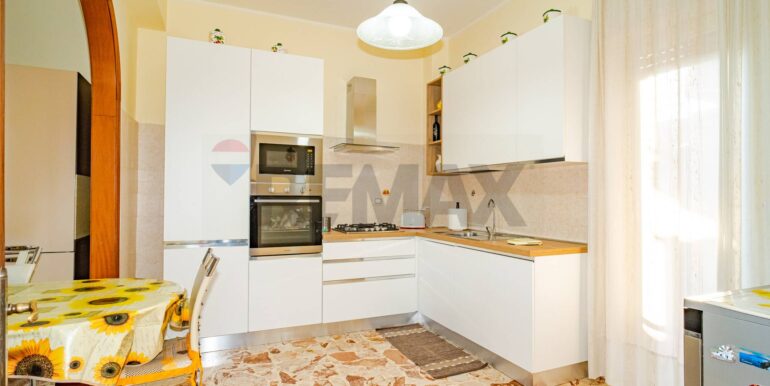 20240902190402-884686-1