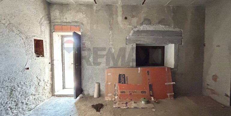 20240902223143-875495-15