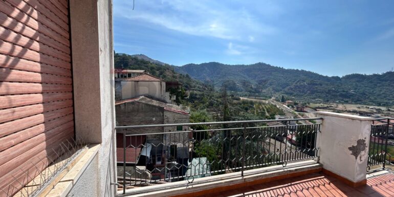 20240902225632-875497-6