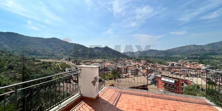 20240902225634-875497-7