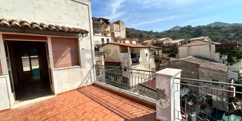 20240902225643-875497-11