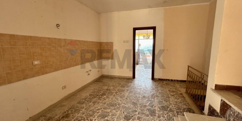 20240902230310-875496-18