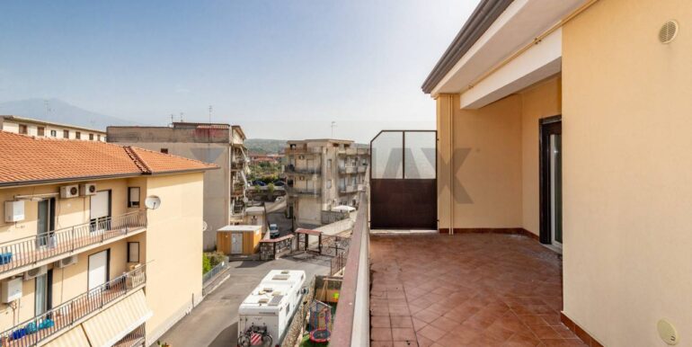 20240904105633-885225-10