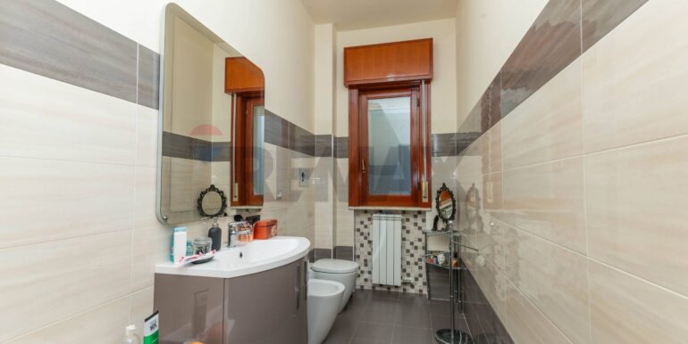 20240909112626-886929-22