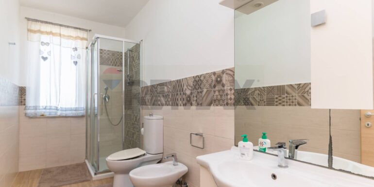 20240911173352-886110-8