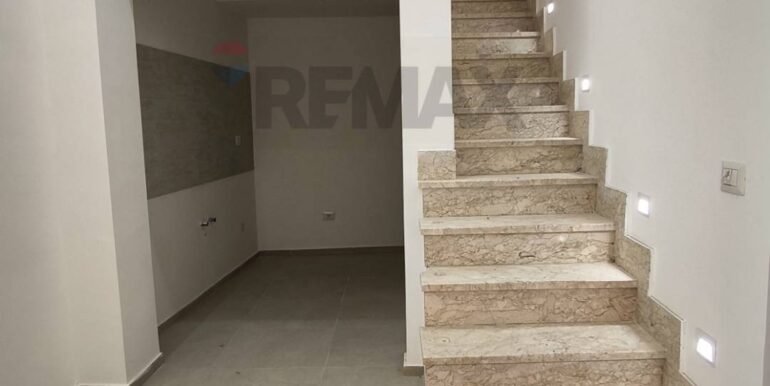 20240920162634-890234-12