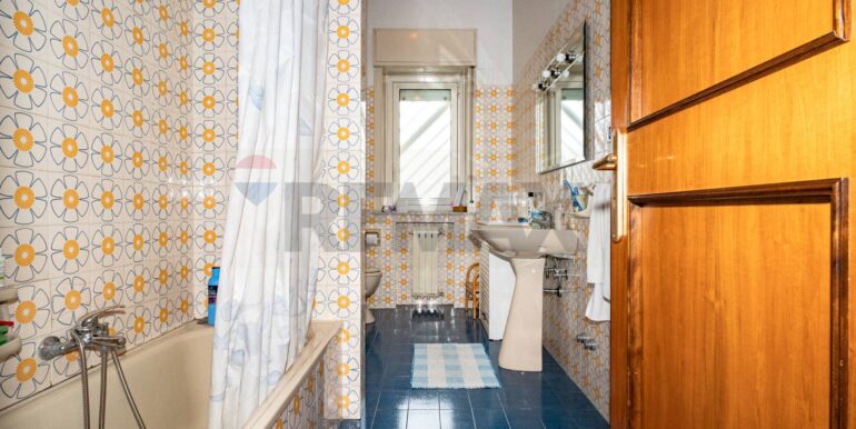 20240920174600-887240-18