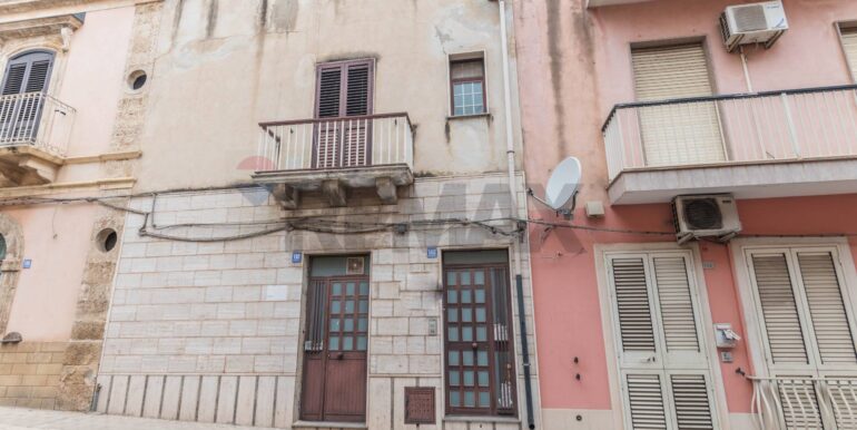 20240925175050-891156-23