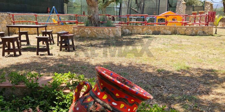 20241001222039-893159-14