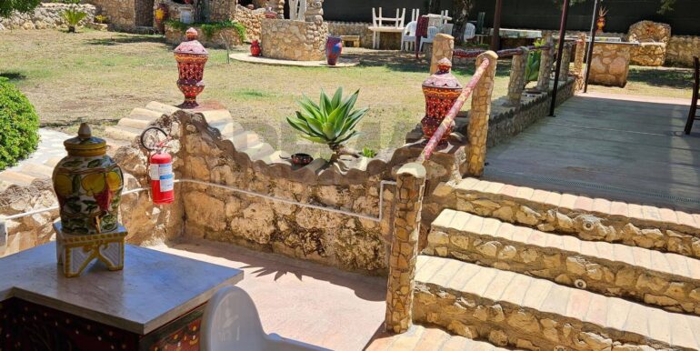 20241001222558-893159-27