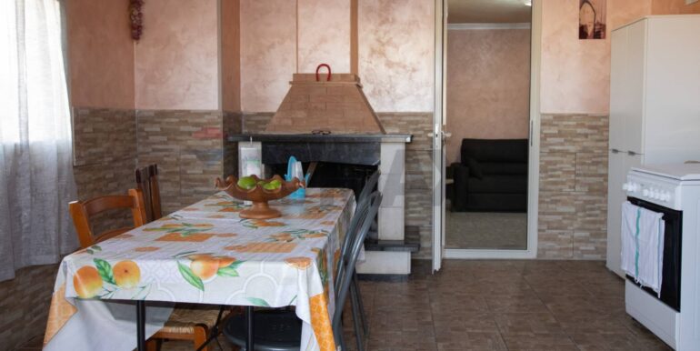 20241007175234-894286-8