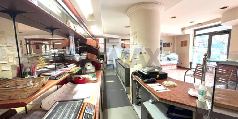 20241008195315-893757-4