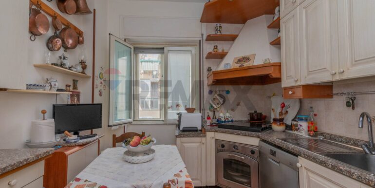 20241012184439-894052-17