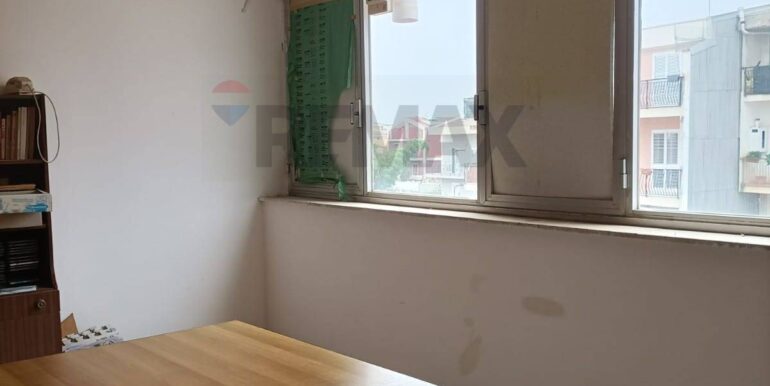 2024101893152-896582-11