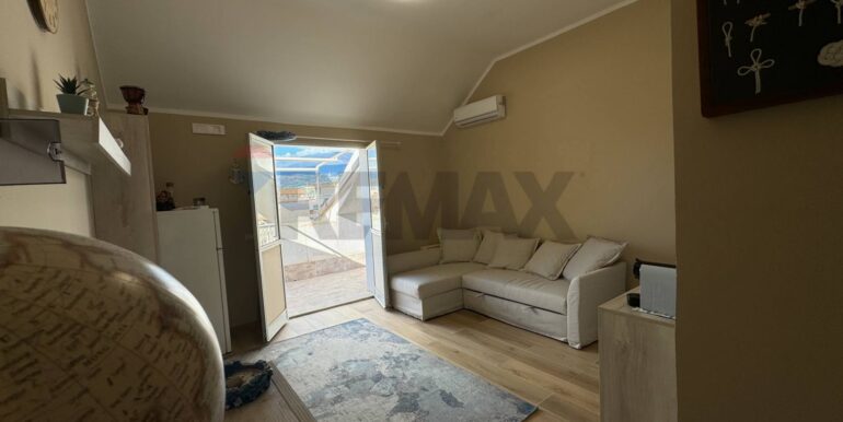 20241030113559-888900-5