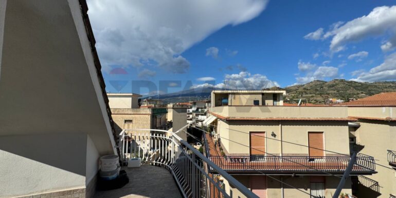 20241030113617-888900-13