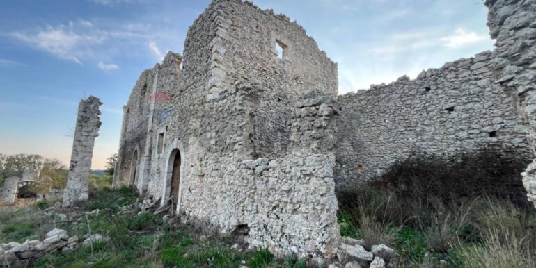 20241030214401-899805-14