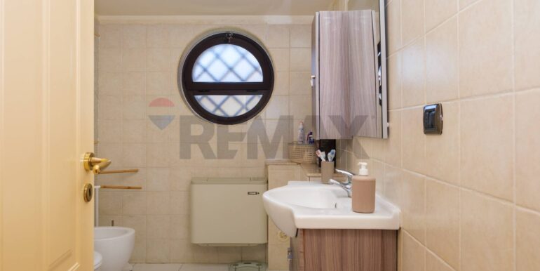 20241105171947-901179-13