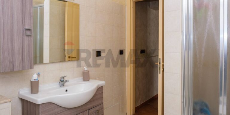 20241105171951-901179-15