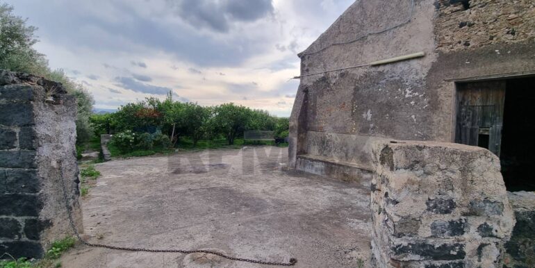 20241105183905-901222-3