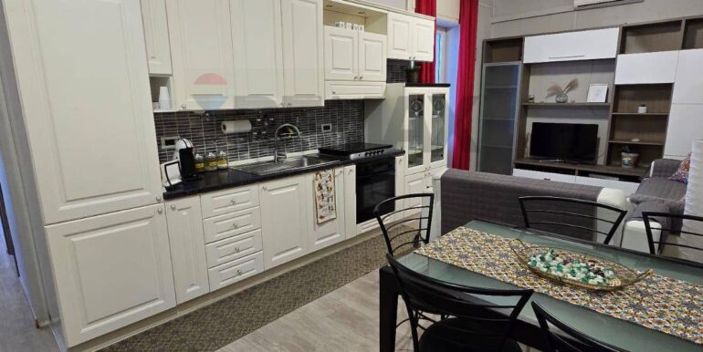 20241121102708-904749-10