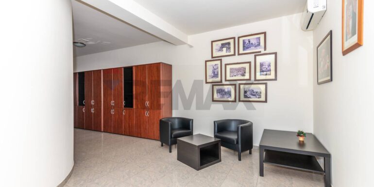 20241122104523-902999-54