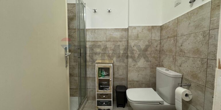 20241126182043-906575-6