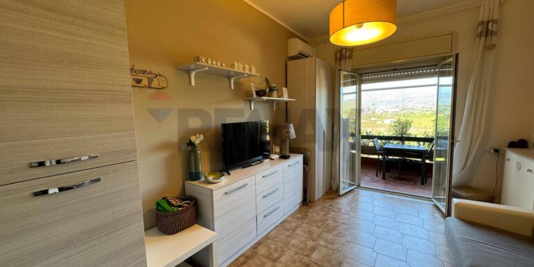 20241126182056-906575-10