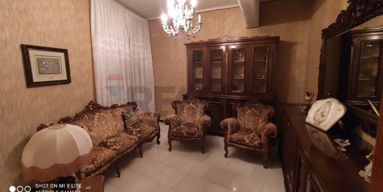 20241127195345-906883-4