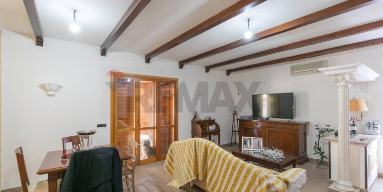 20241209173740-910706-4