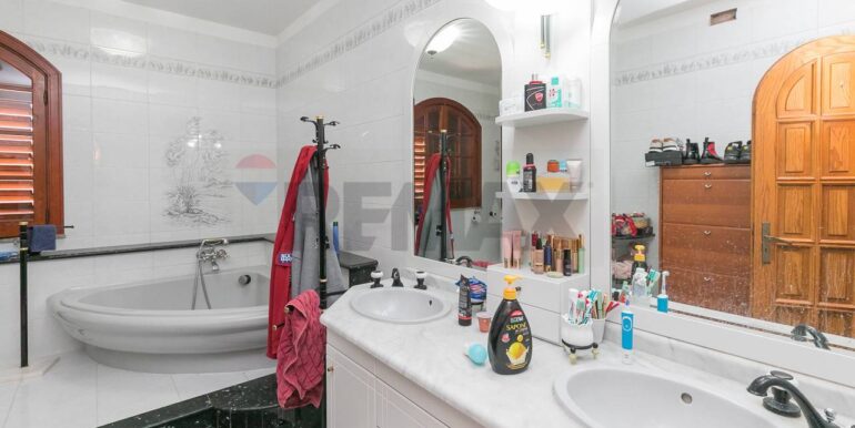 20241209173740-910706-8