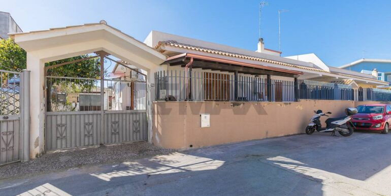 20241209173743-910706-33