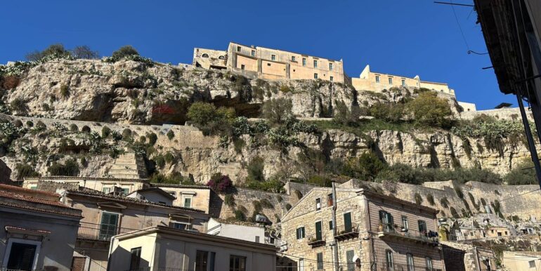 20241212115104-911187-9