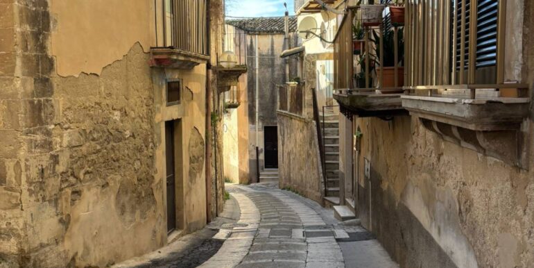 20241212115123-911187-21