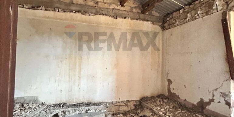 20241212164149-879810-15