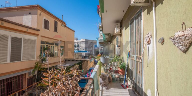 2025011283224-913716-2