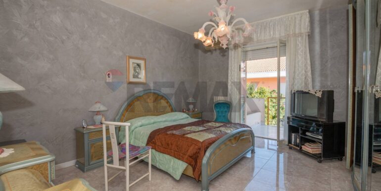 20250114163132-918863-15