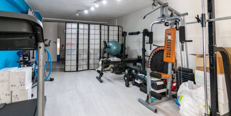 20250115113007-914468-31