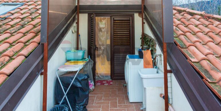 20250116155401-920006-23