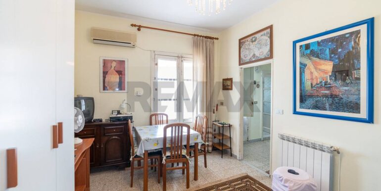 20250121181559-921218-16