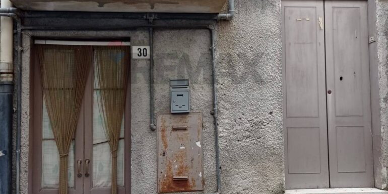 20250122183518-921617-2